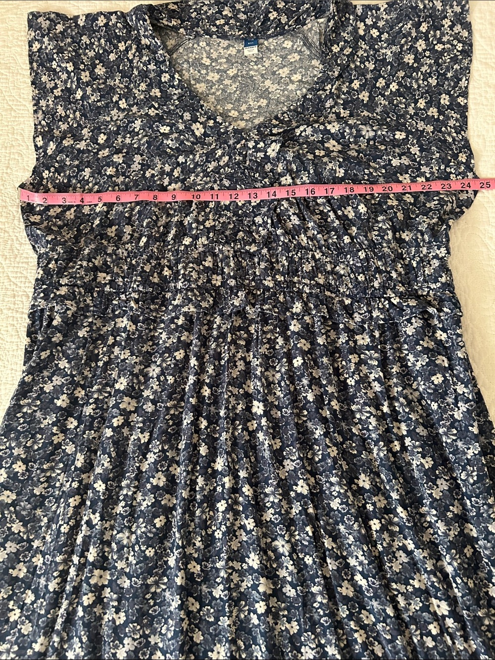 Old Navy Navy Ditsy Floral Ruffled Maxi Dress - Picture 7 of 11
